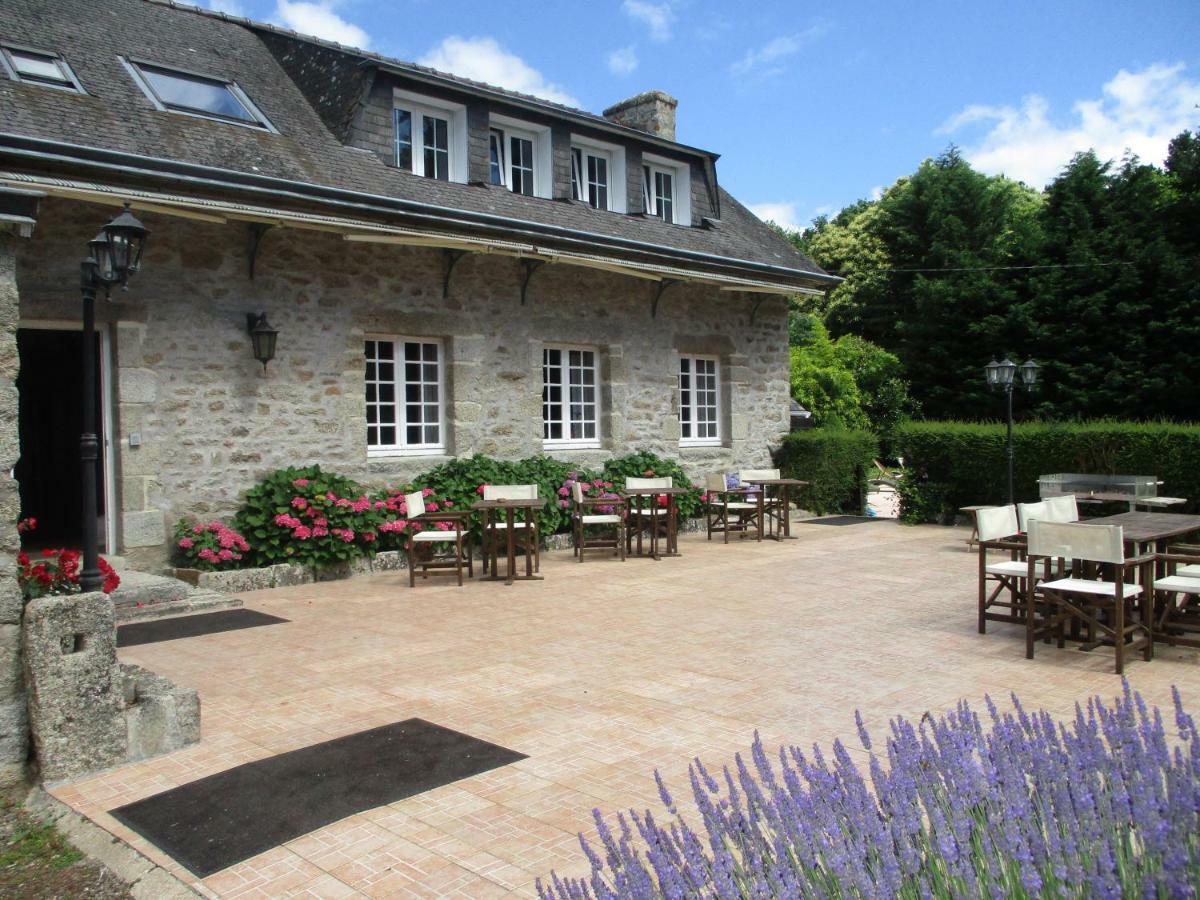Domaine Les Grandes Roches Bed & Breakfast Tregunc Exterior photo