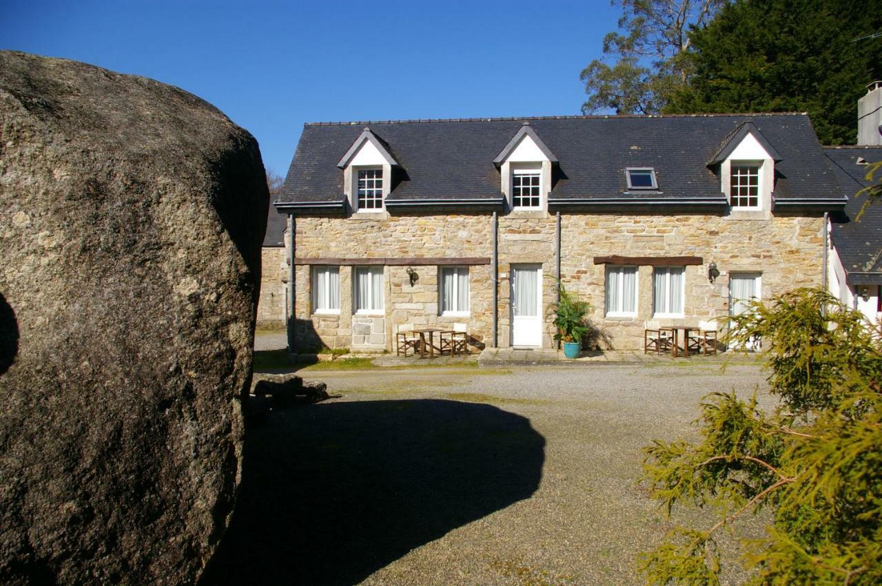 Domaine Les Grandes Roches Bed & Breakfast Tregunc Exterior photo