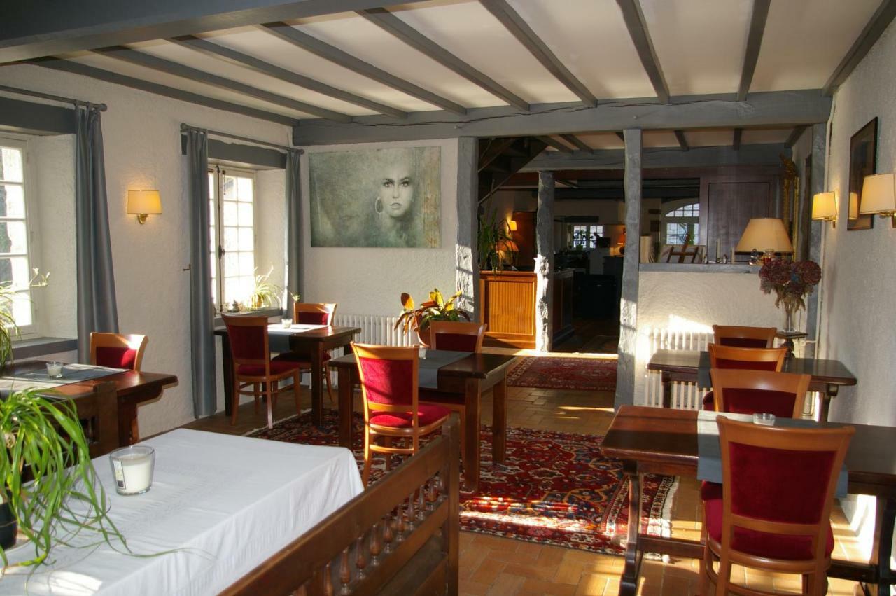Domaine Les Grandes Roches Bed & Breakfast Tregunc Exterior photo